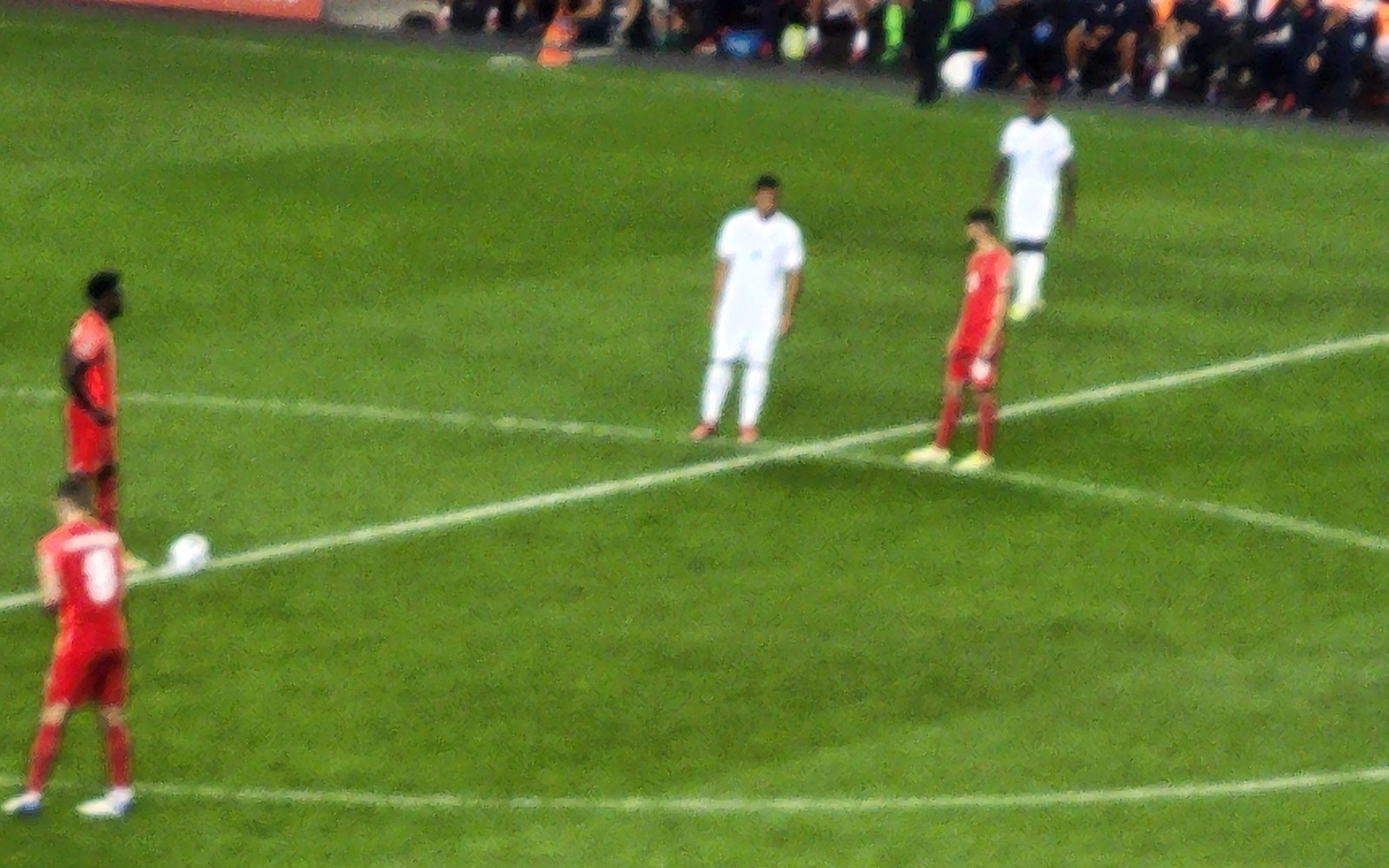 Canadá vence a África do Sul nos acréscimos e faz história na Copa