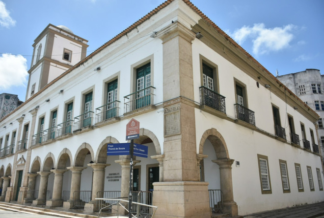 Novo modelo de emendas amplia poder de vereadores em Salvador