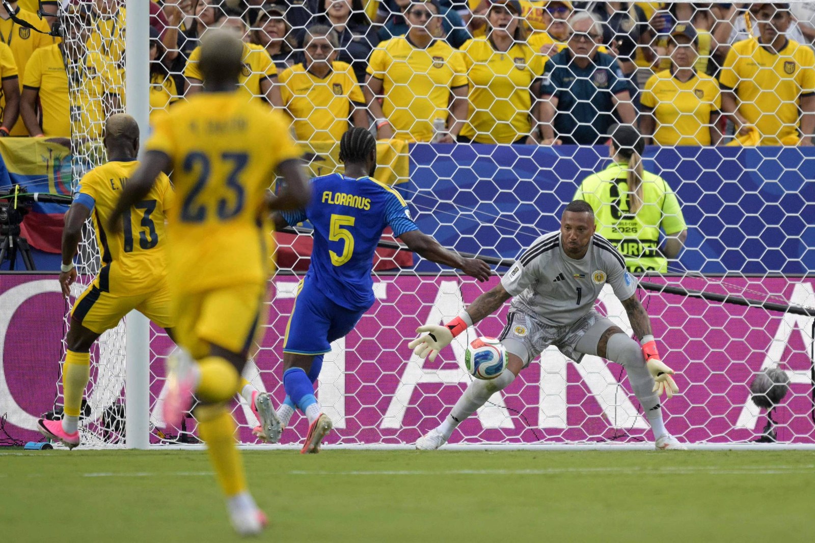Curaçao segura empate com o Equador e conquista primeiro ponto em Copas