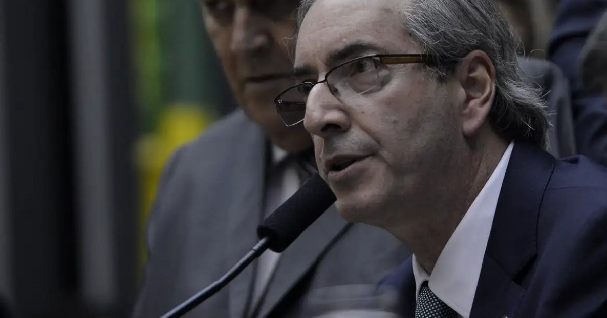 Dino bloqueia até R$ 6 milhões de Eduardo Cunha em investigação sobre emendas
