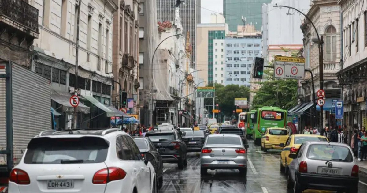 Projeto que prevê isenção de IPI para motoristas idosos segue em análise na Câmara