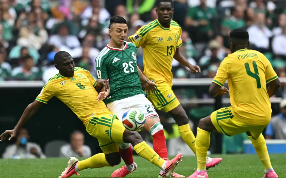 México e Coreia do Sul fazem duelo de líderes na abertura da segunda rodada