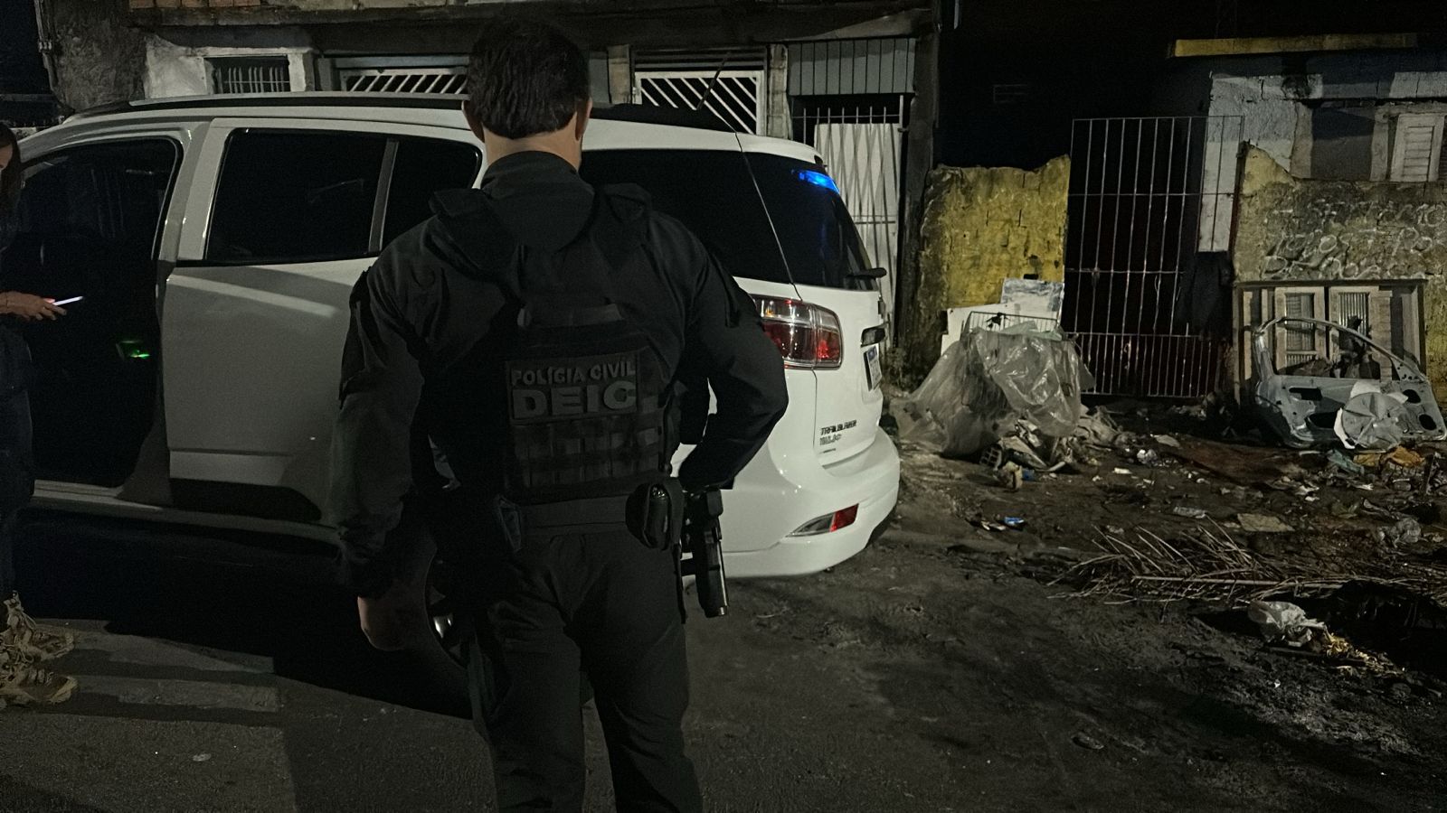 Polícia mira grupo que atraía homens por aplicativos de namoro para extorsões