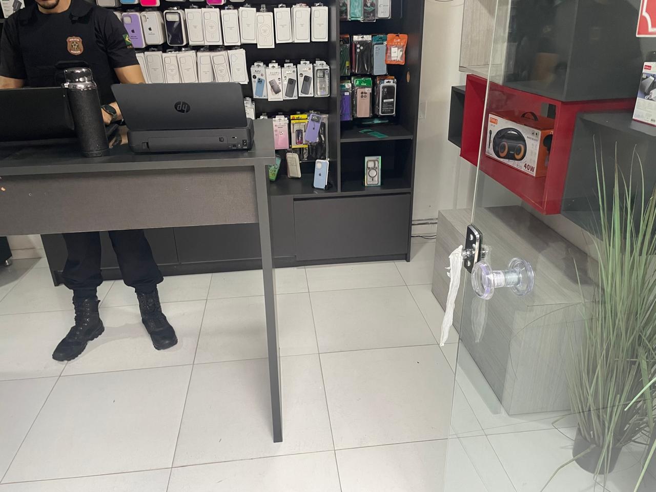 PF mira comércio ilegal de eletrônicos em operação em Salvador